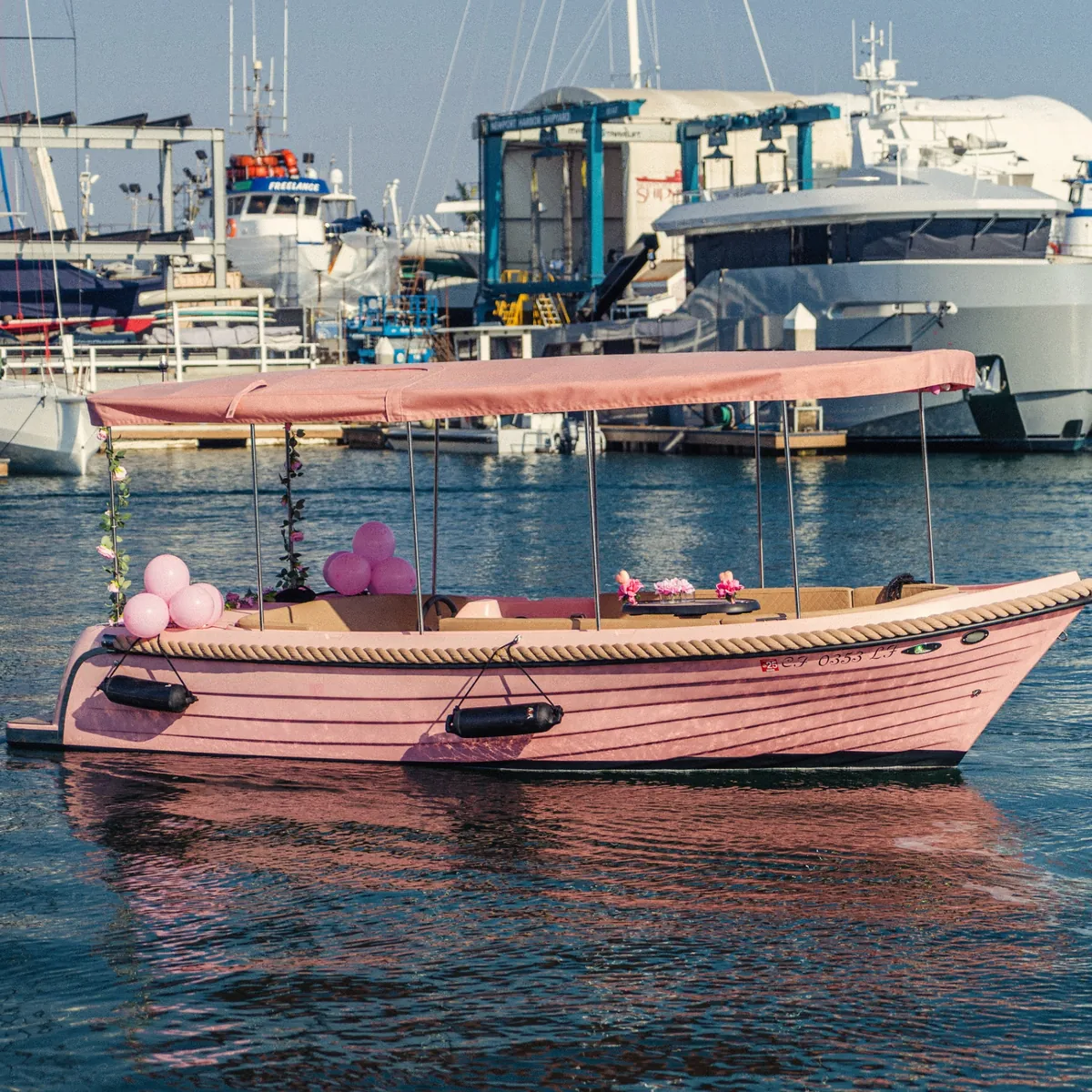 Pink Little Lido boat